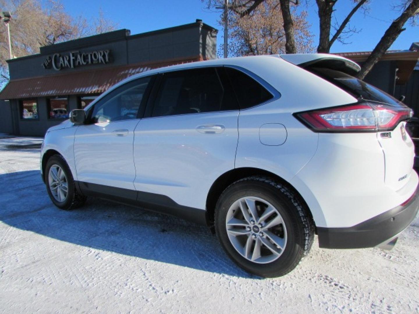 2018 White /Gray Ford Edge SEL (2FMPK4J9XJB) with an 2.0 I4 Ecoboost turbo engine engine, Automatic transmission transmission, located at 4562 State Avenue, Billings, MT, 59101, (406) 896-9833, 45.769516, -108.526772 - 2018 Ford Edge SEL AWD - Low miles - 27 mpg on the highway! 2.0 I4 Ecoboost Engine - automatic transmission - all wheel drive - 71,044 miles SEL package - air conditioning - tilt wheel and telescoping steering wheel - cruise control - bluetooth audio with Microsoft SYNC to pair your devices - - Photo#1